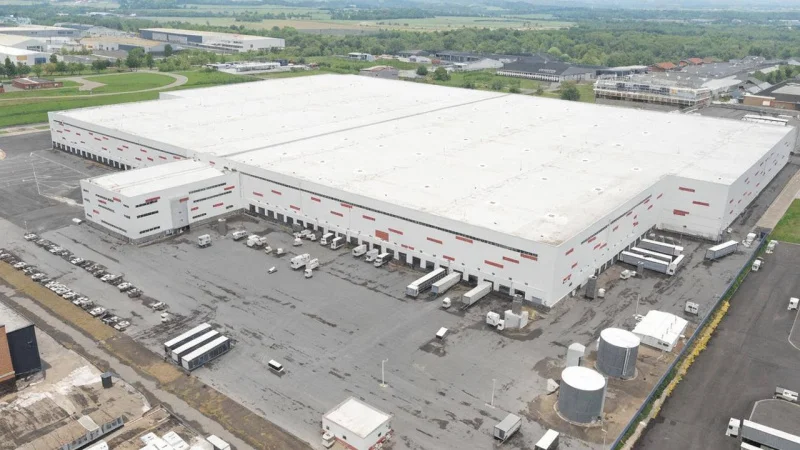 Испытание снегом: полимерная теплоизоляция становится новым стандартом надежности для кровли Испытание снегом: полимерная теплоизоляция становится новым стандартом надежности для кровли