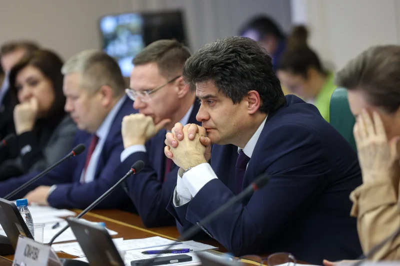 С двух сторон: долевое строительство связано с риском как для граждан, так и для строительных организаций