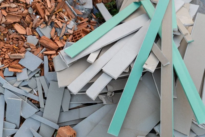 Отходы — в доходы: половина девелоперов реализует собственные программы по переработке строительного мусора Отходы — в доходы: половина девелоперов реализует собственные программы по переработке строительного мусора