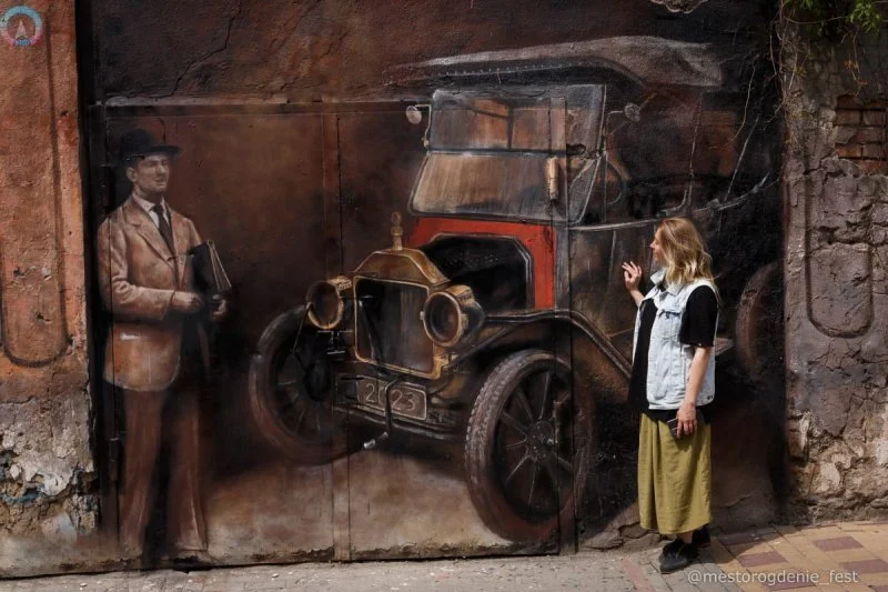 «Месторождение»: ростовская мифология на городских стенах