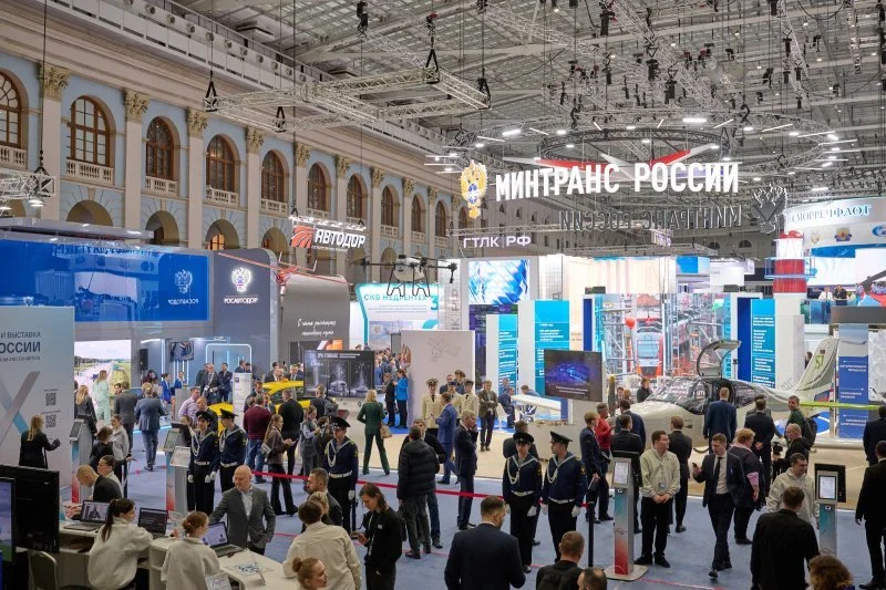 Скоростные магистрали, «умные» аэропорты и человек в центре: ключевые тренды транспортной инфраструктуры России Скоростные магистрали, «умные» аэропорты и человек в центре: ключевые тренды транспортной инфраструктуры России