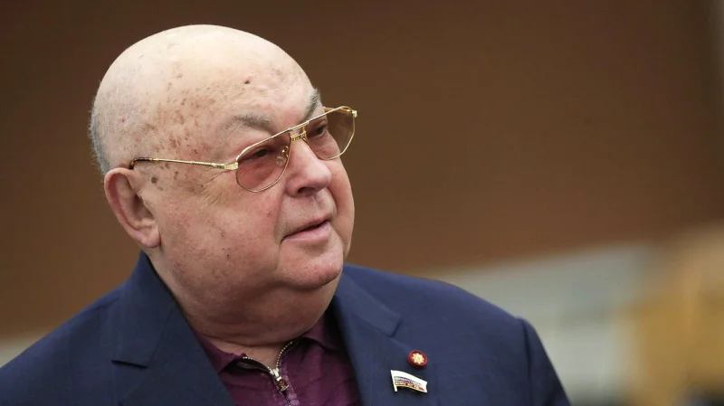 Система вместо ручников: в России собираются перезапустить строительный цикл Система вместо ручников: в России собираются перезапустить строительный цикл