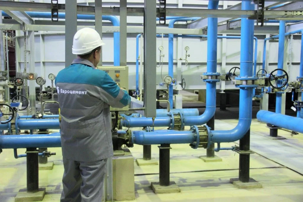 Евроцемент - нижнее фото.jpg