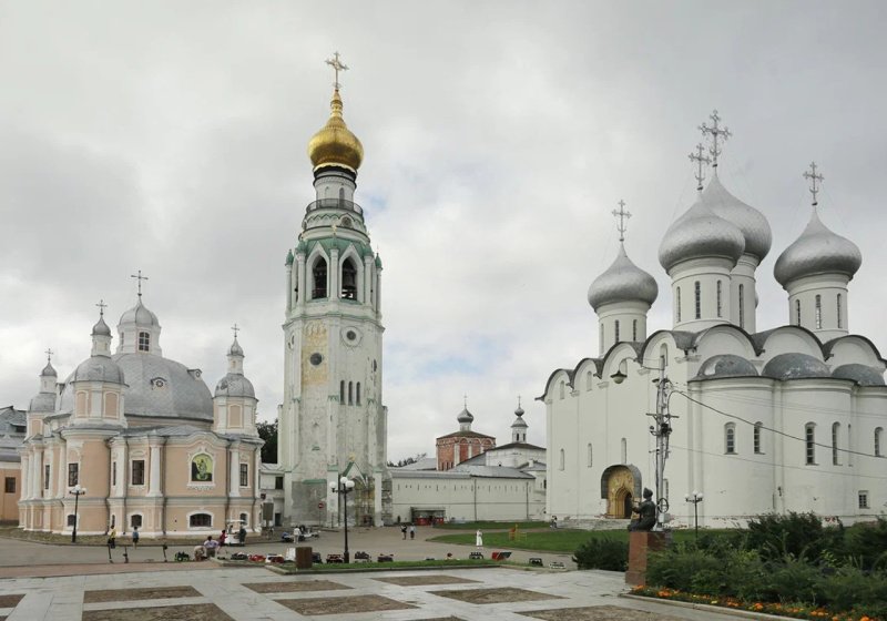 Стена и башня: в Вологде реставрацию местного кремля начали с ремонта двух старейших объектов