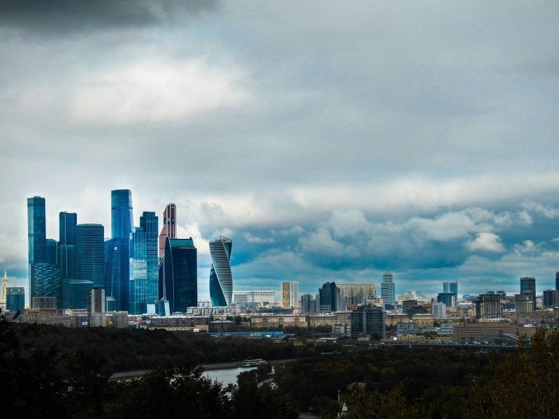 Москва как на ладони: обзор самых высоких небоскребов на первичном рынке столицы