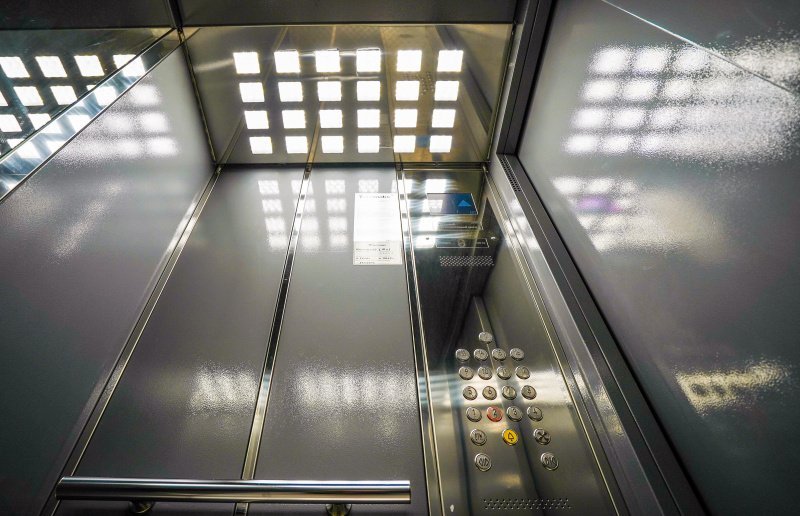 Более двух тысяч лифтов заменят в Москве в этом году