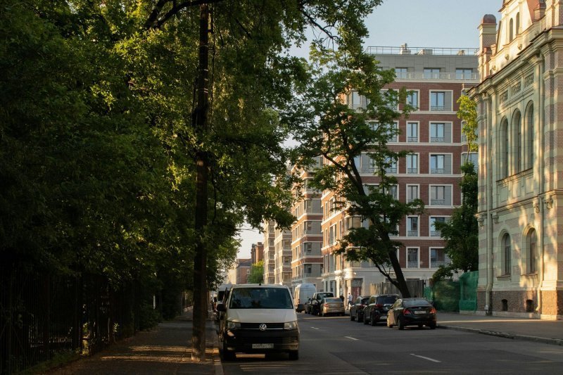 Застройщики дорогого жилья в Петербурге начали отказываться от студий