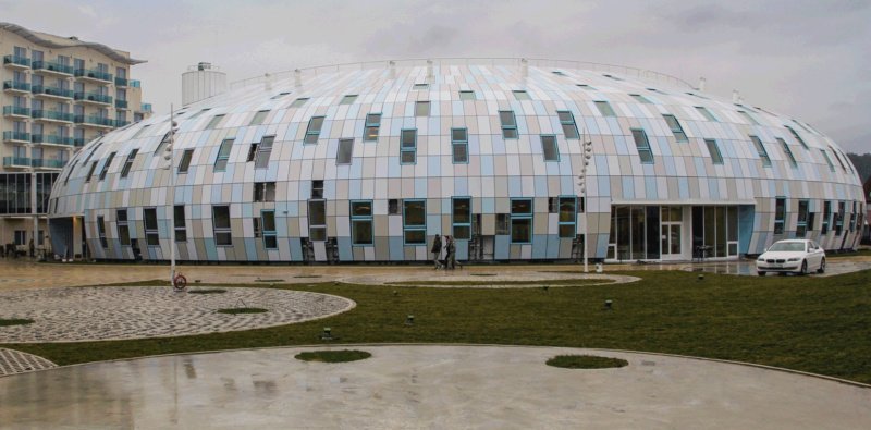 Здания-кольца и отсутствие классов: самые необычные проекты школ от российских архитекторов