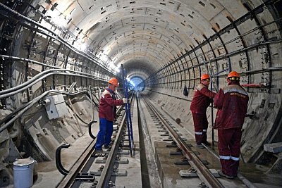 Путешествие к центру земли: в России впервые отмечается День метростроителя