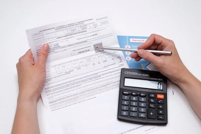 «Коммуналка» является самой нелюбимой статьей расходов россиян