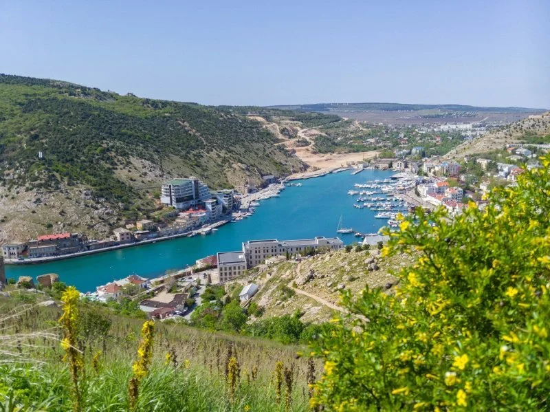В Крыму резко вырос спрос на покупку частных домов В Крыму резко вырос спрос на покупку частных домов