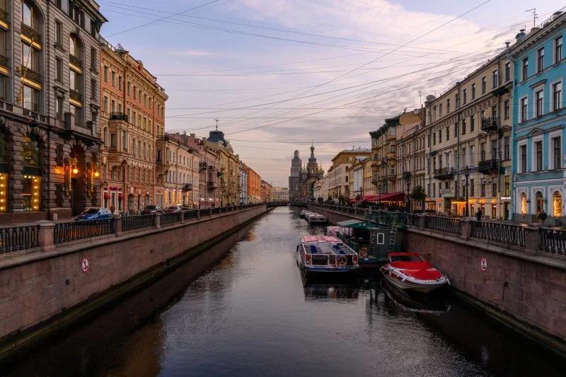Гармонизировать законодательство: в центре Петербурга разрешат строить малоэтажное жилье Гармонизировать законодательство: в центре Петербурга разрешат строить малоэтажное жилье