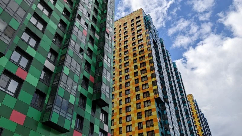 В Петербурге снизились объемы строительства жилья