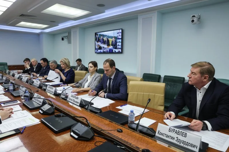 Дорогу российской продукции: новые инициативы НОСТРОЙ по импортозамещению Дорогу российской продукции: новые инициативы НОСТРОЙ по импортозамещению