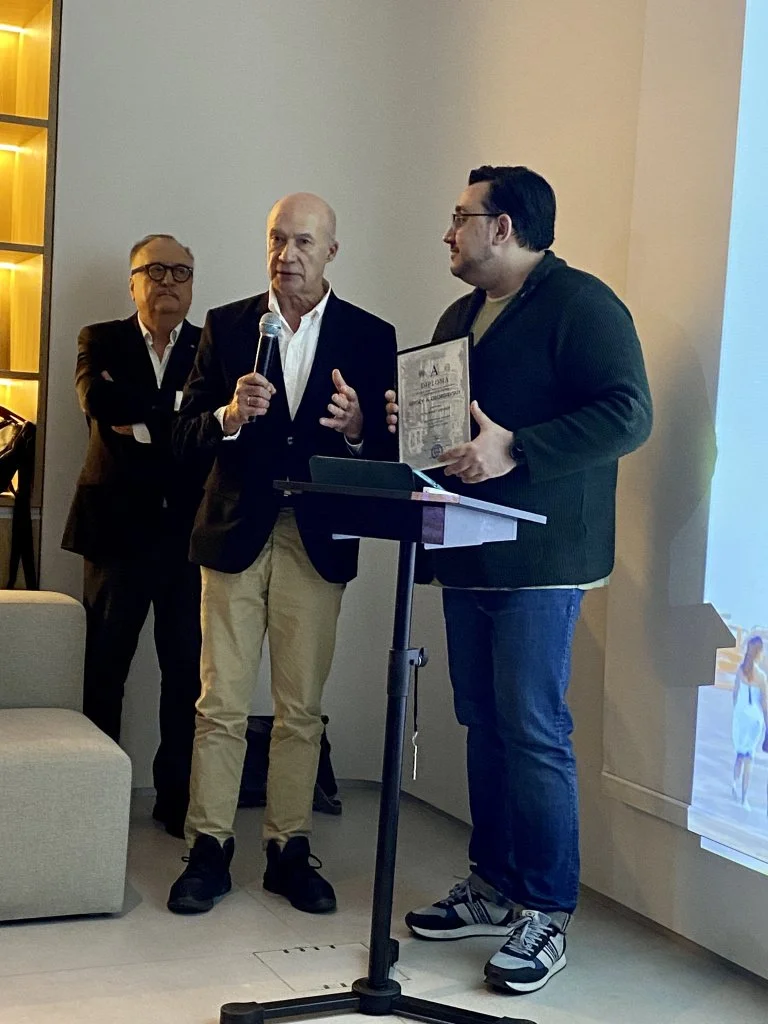 IMG_4957 (2).JPG IMG_4957 (2).JPG