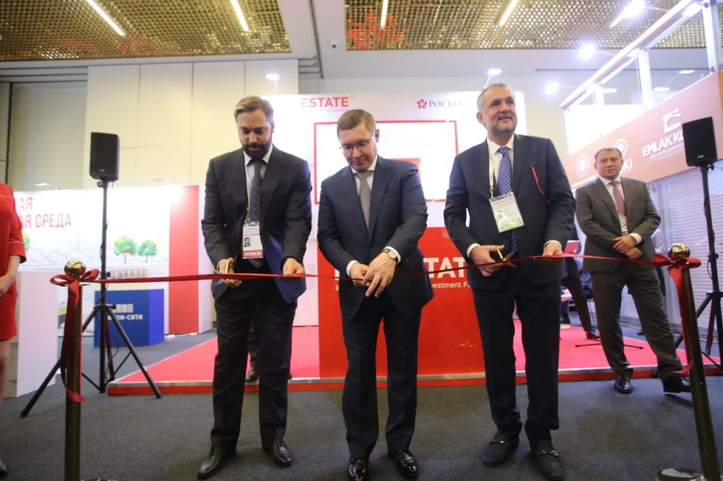 d7fdff37-dbbd-4318-ae3f-5710c0e3f94f.jpg d7fdff37-dbbd-4318-ae3f-5710c0e3f94f.jpg