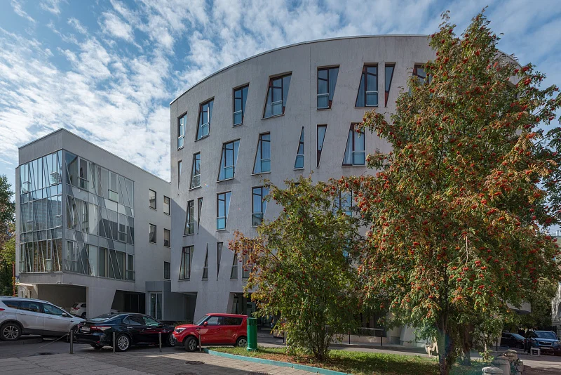 Посмотри в глаза