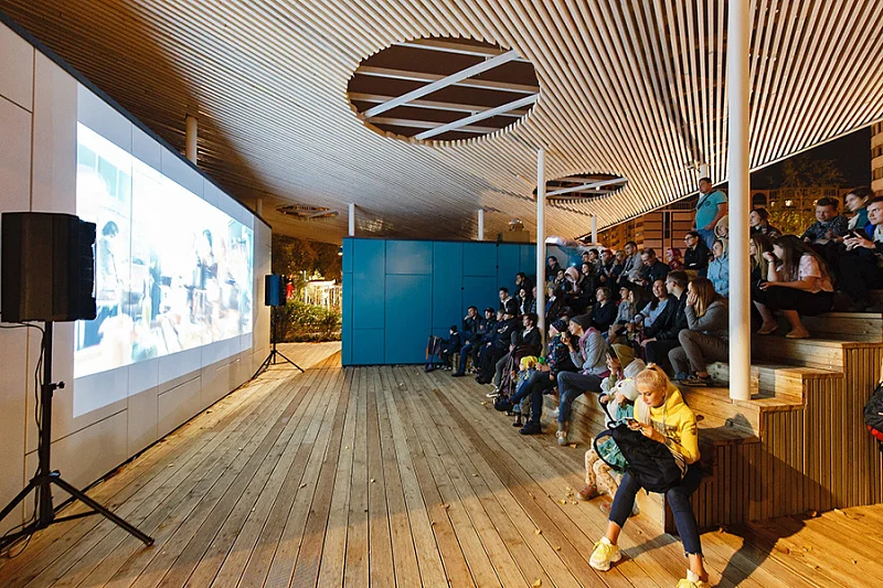 На месте парковки