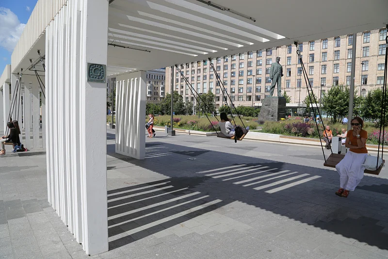 Тверская наполнилась ароматом лип