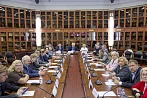 Кадры для ЖКХ: что мешает отрасли привлечь и удержать специалистов