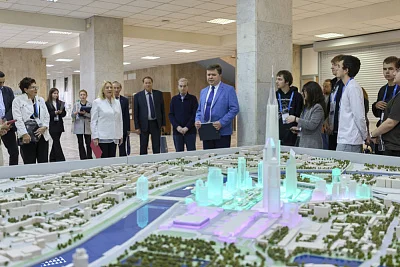 Сквозь века: в НИУ МГСУ спрогнозировали, каким будет небоскреб 2125 года