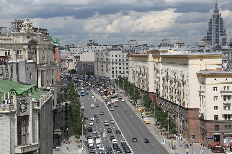 Тверская наполнилась ароматом лип