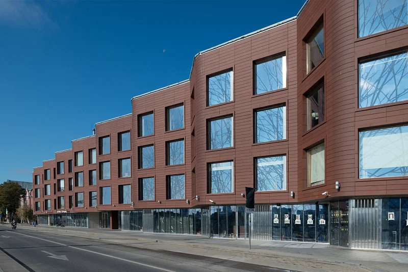 Посмотри в глаза