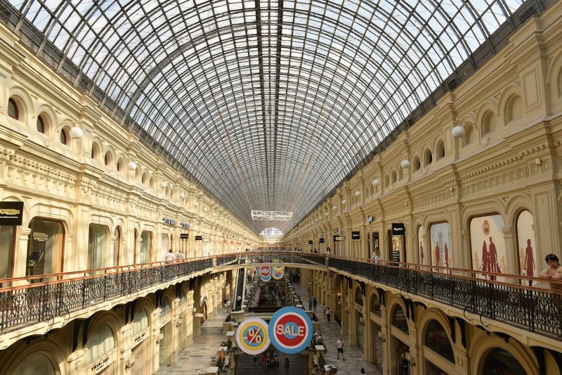 Проанализировано влияние ухода иностранных брендов на торговые центры России 