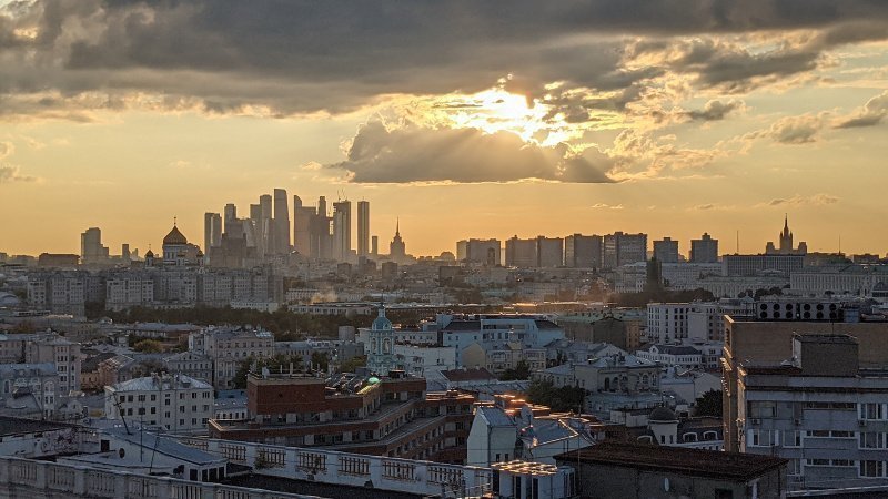 На рынке новостроек бизнес-класса Москвы резко сократился спрос 