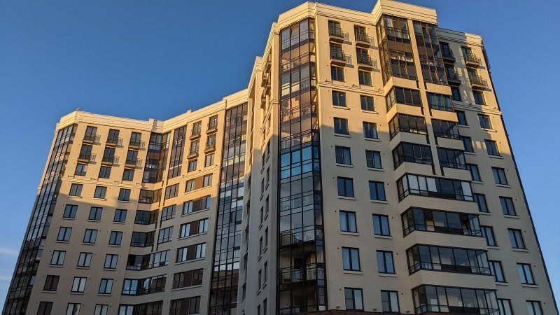 Спрос россиян на недвижимость в Петербурге сократился на четверть