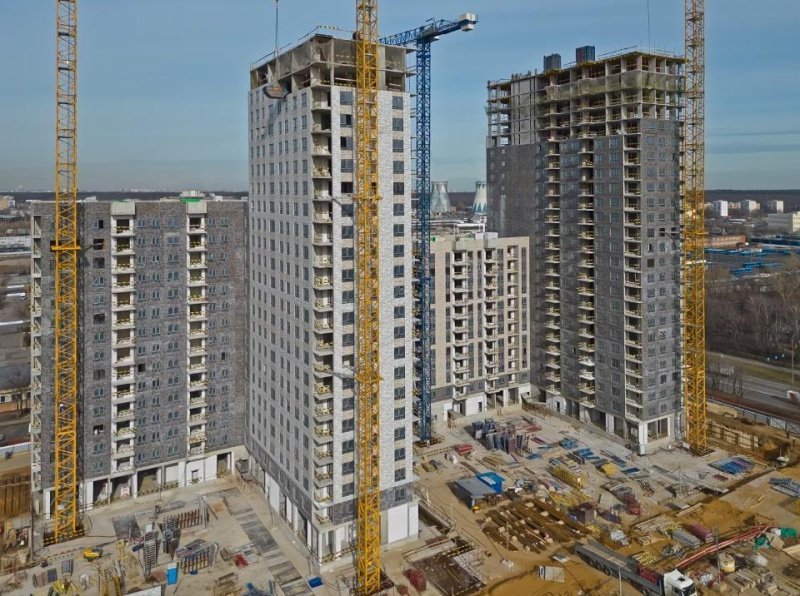 На востоке Москвы завершили монолитные работы в двух домах на 726 квартир На востоке Москвы завершили монолитные работы в двух домах на 726 квартир