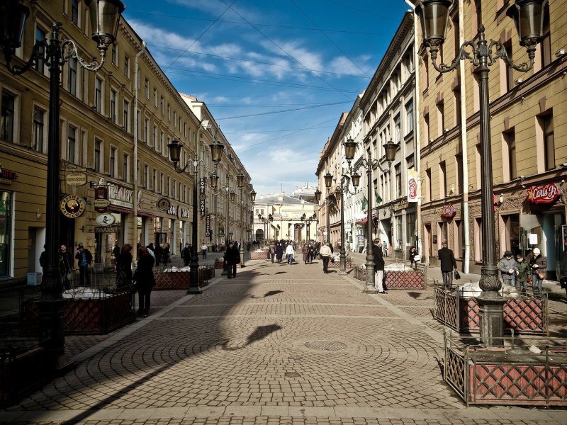 Петербург заработал 18 миллиардов на аренде и приватизации имущества
