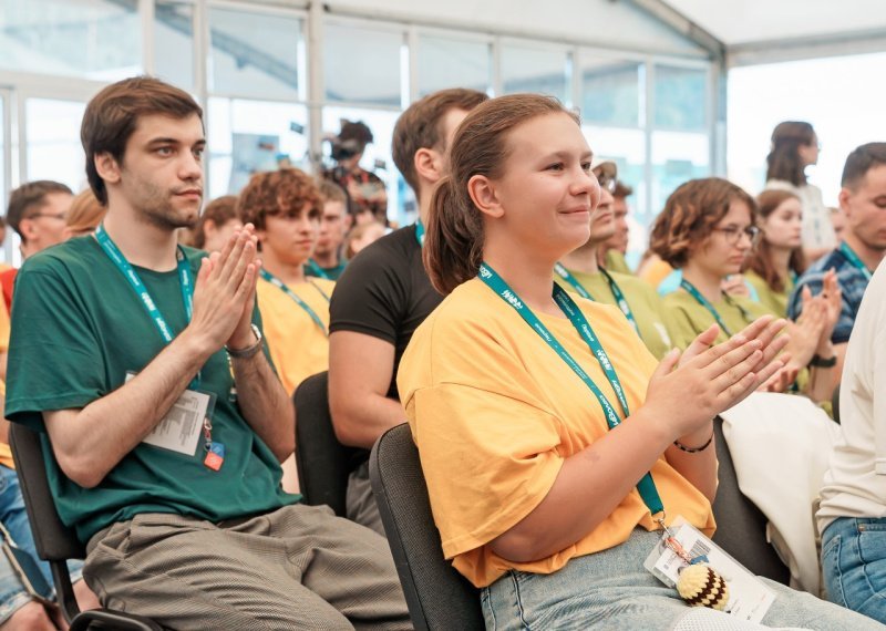 Российский проект по популяризации рабочих профессий получил международную премию Российский проект по популяризации рабочих профессий получил международную премию