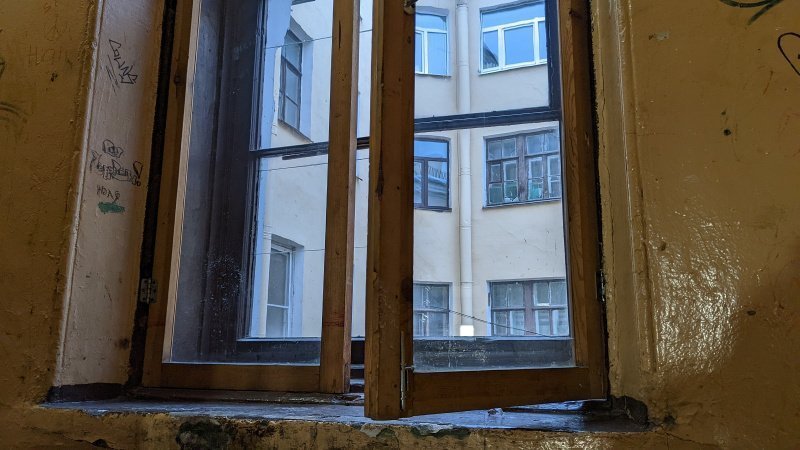 Петербург почти на 90% выполнил план по капремонту домов