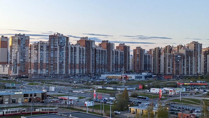 В Петербурге третий месяц падают объемы строительства жилья
