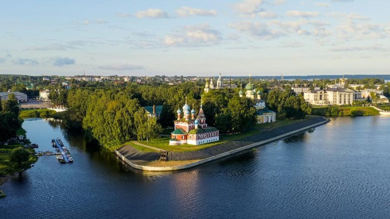 Приобретают облик: благоустроительные работы ведутся по всей Ярославской области