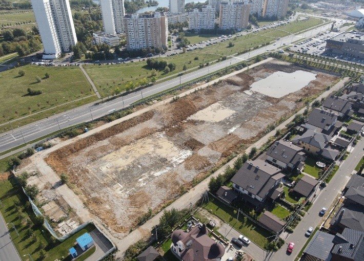 На юго-западе Москвы в районе Южное Бутово остановили незаконное возведение многоквартирного дома На юго-западе Москвы в районе Южное Бутово остановили незаконное возведение многоквартирного дома