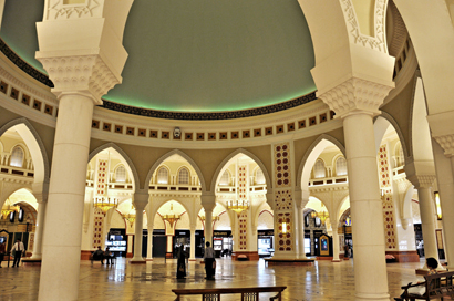 410 Dubai_mall-2011_(2).jpg