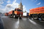 «Зарядка» спецтехники: уборочные машины московского ЖКХ будут работать на отечественных аккумуляторах