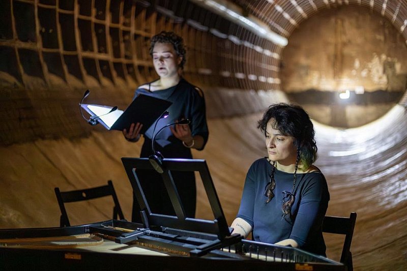 Московских метростроителей поздравили клавесинным концертом на глубине 40 метров