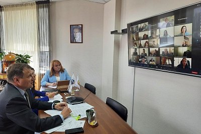 Надзор встраивается в вертикаль: сибирские СРО обсудили ход цифровизации КНД и не забыли про культуру стройпроизводства Надзор встраивается в вертикаль: сибирские СРО обсудили ход цифровизации КНД и не забыли про культуру стройпроизводства