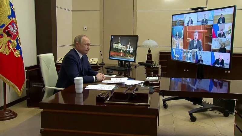 Президент России считает необходимым разработать программу льготного кредитования стройкомпаний